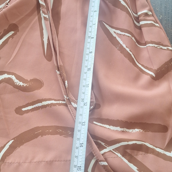 Casual, Cruise Short Jumper By RW&CO. Rust Brown Short Romper Accents Sz M - Picture 11 of 12